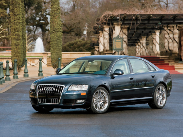 Audi A8L фото