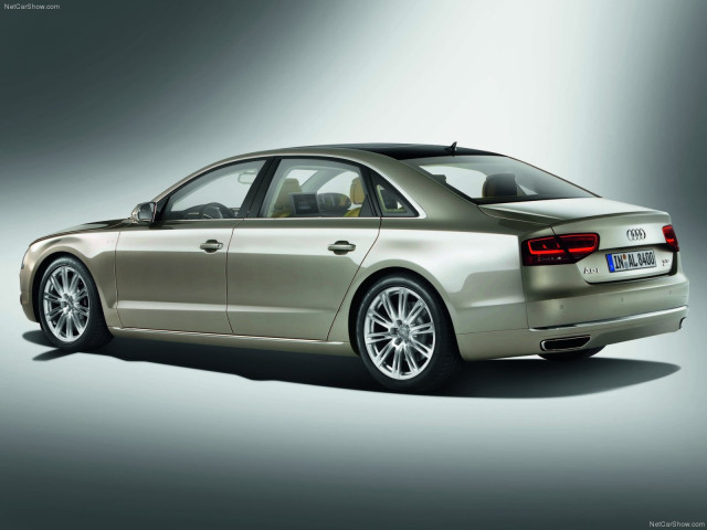 Audi A8L фото