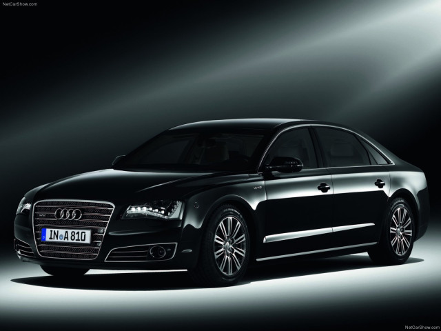 Audi A8L фото