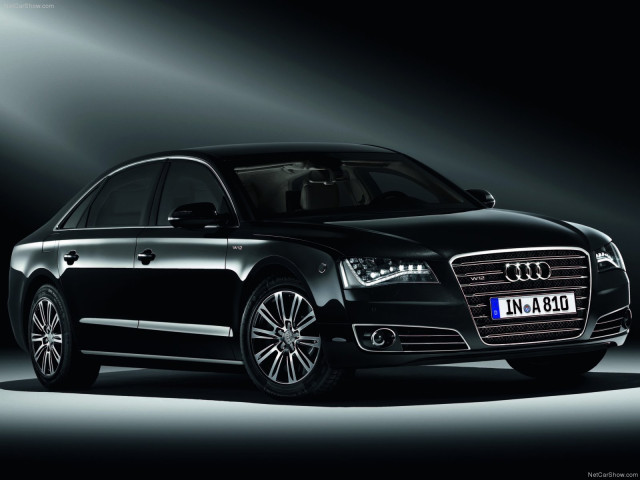 Audi A8L фото