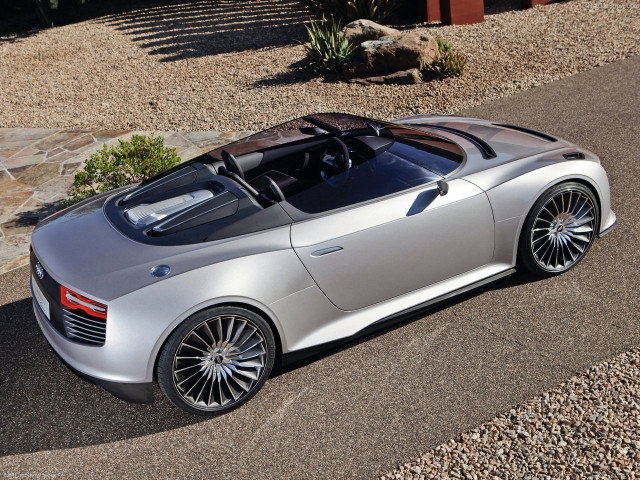 Audi e-tron Spyder фото