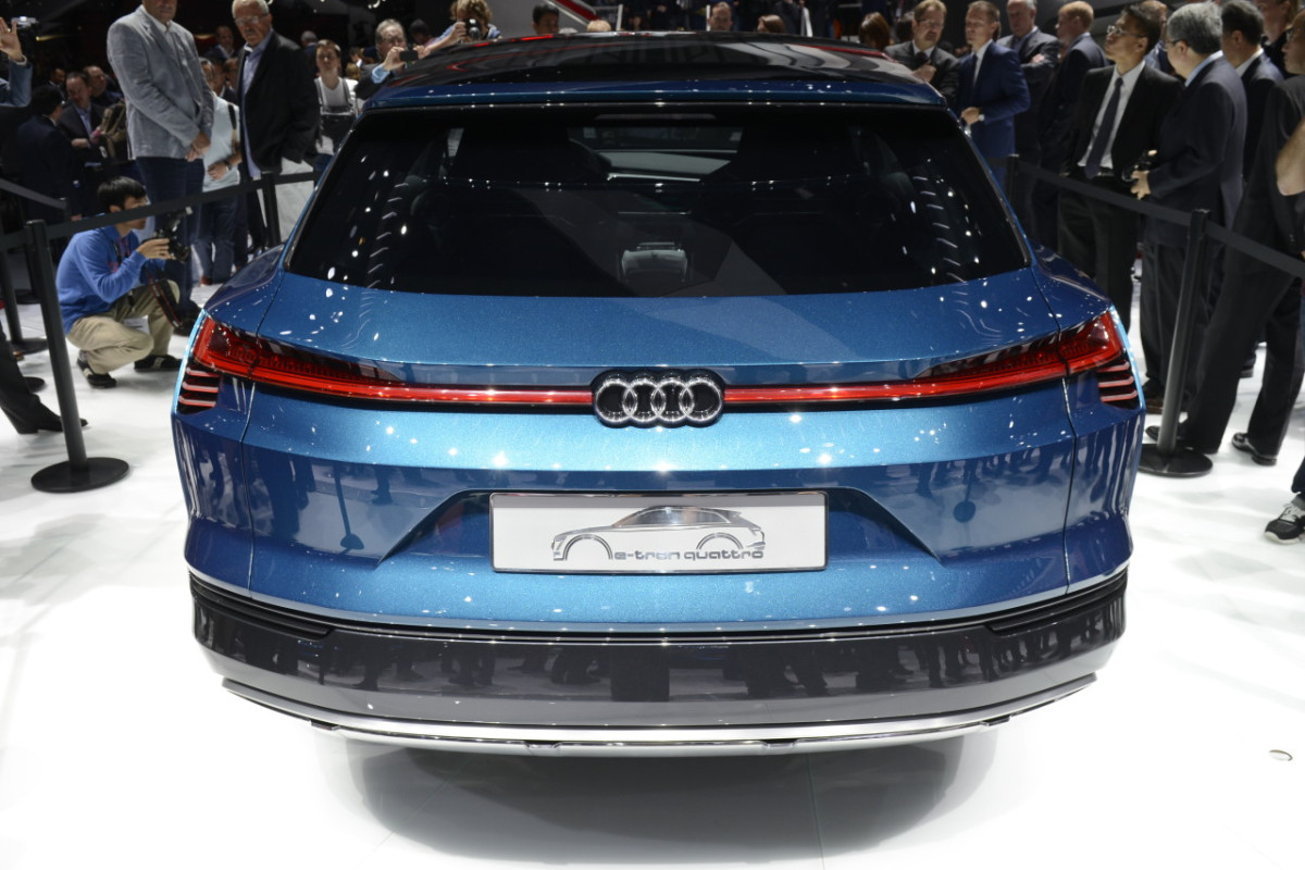 Audi e-tron фото 158448