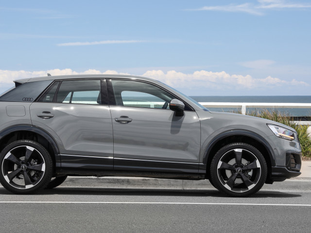 Audi Q2 фото