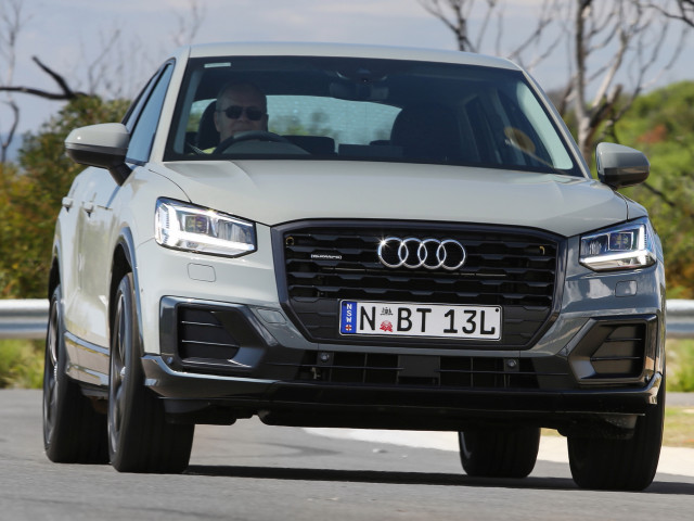 Audi Q2 фото