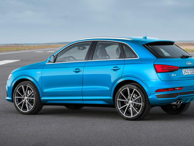 Audi Q3 фото