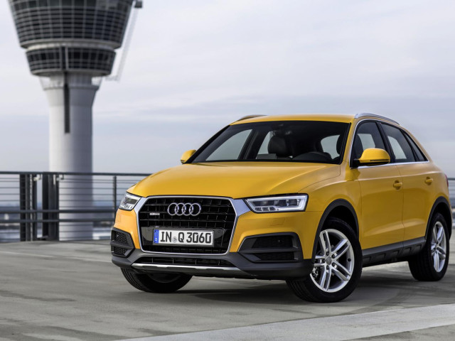 Audi Q3 фото