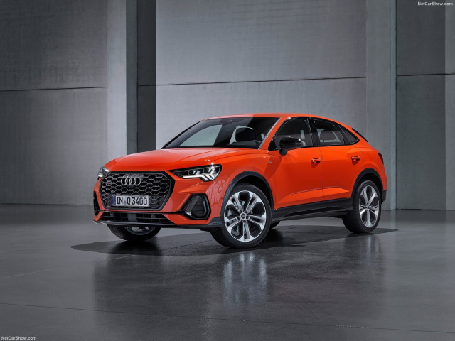 Audi Q3 фото