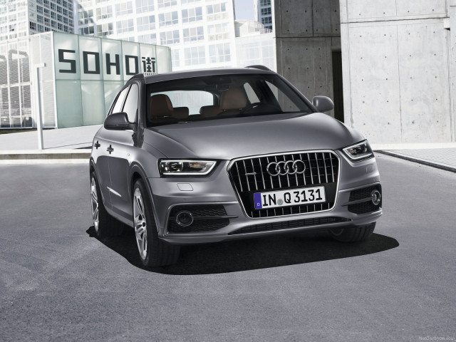 Audi Q3 фото