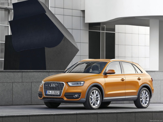 Audi Q3 фото