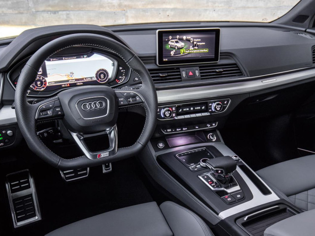 Audi Q5 фото