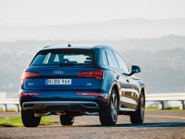 Audi Q5 фото