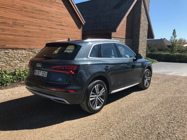 Audi Q5 фото