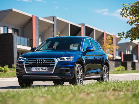 Audi Q5 фото