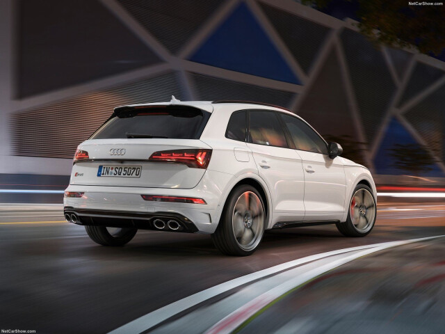 Audi Q5 фото