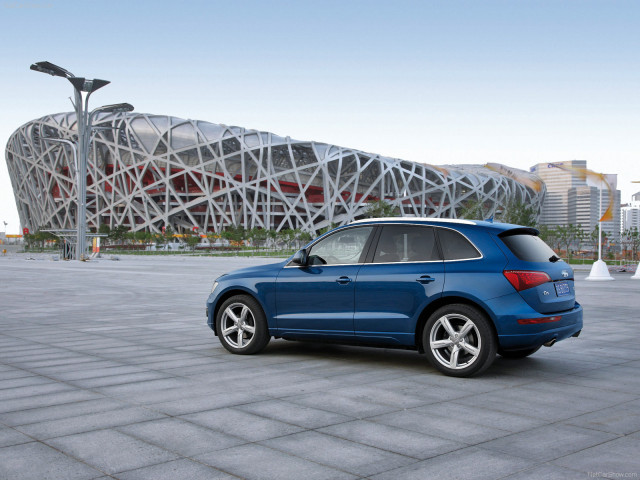 Audi Q5 фото