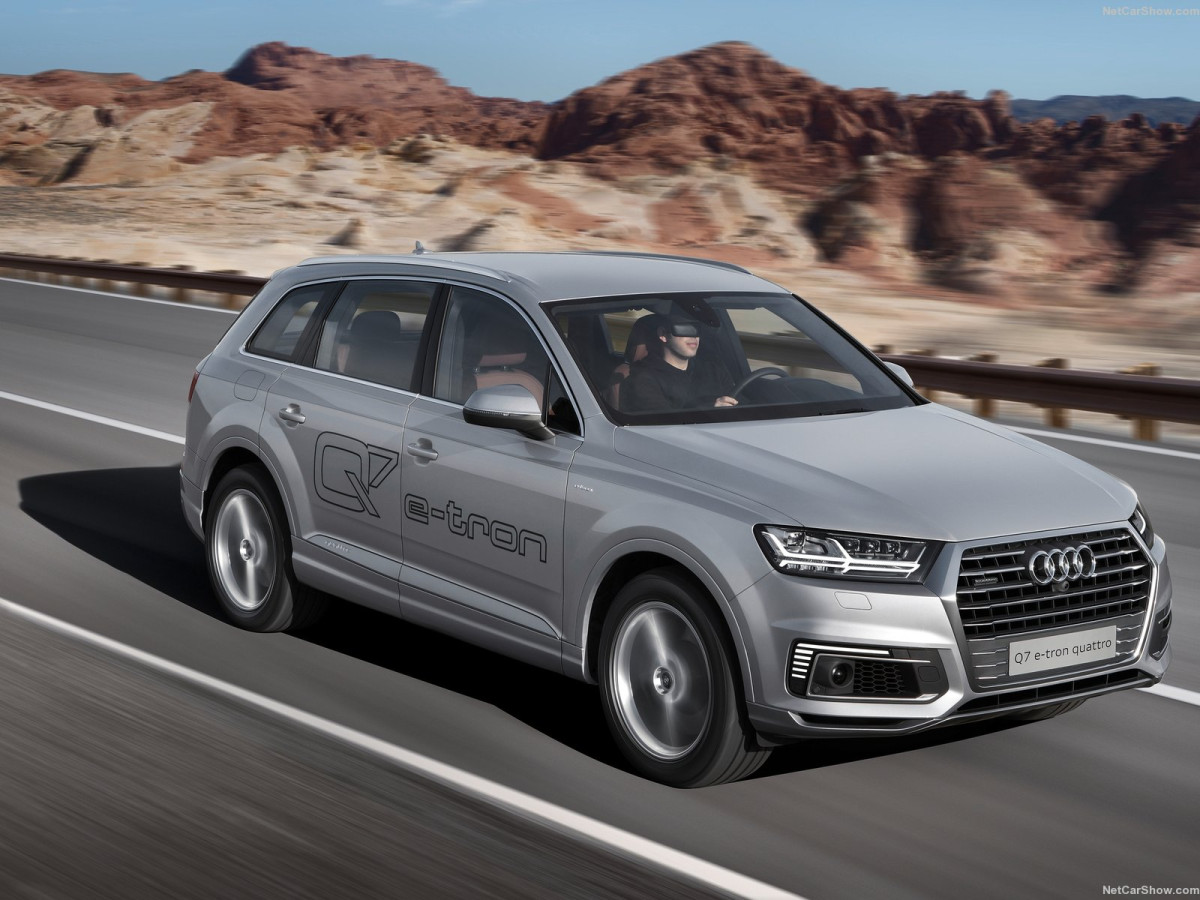 Audi Q7 e-tron фото 149684