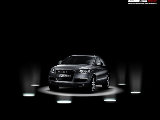 Audi Q7 фото