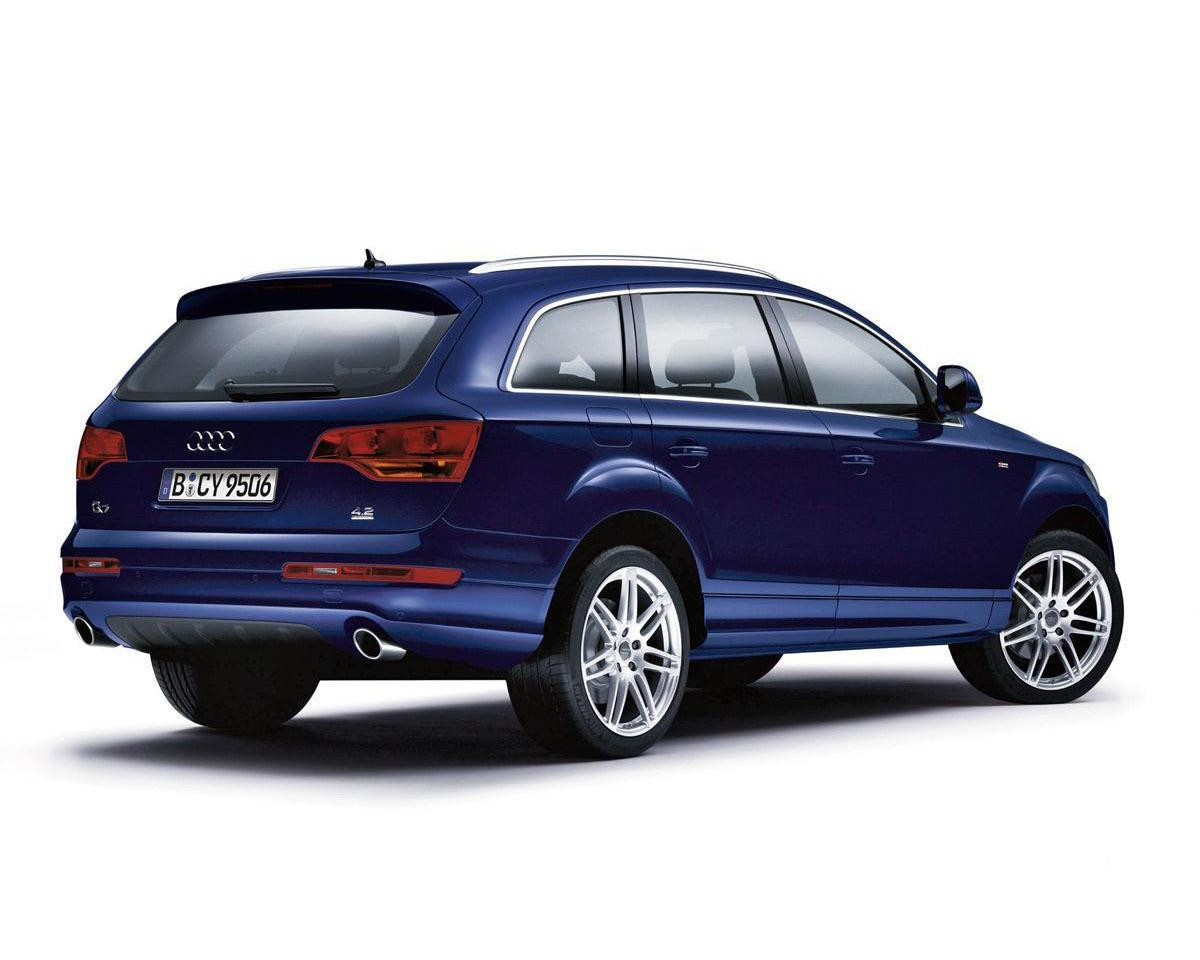 Audi Q7 фото 30469