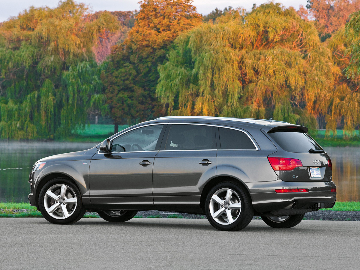 Audi Q7 фото 58975