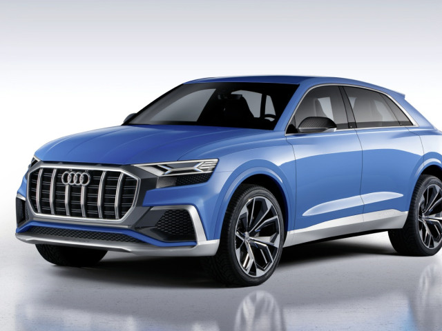 Audi Q8 фото