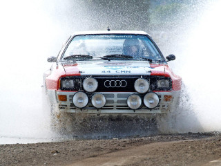 Audi Quattro фото