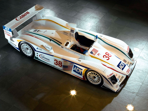 Audi R8 (LMP1) фото