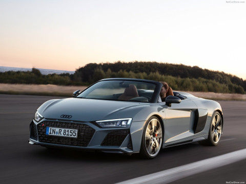 Audi R8 Spyder фото