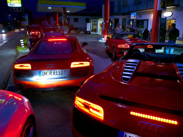 Audi R8 фото