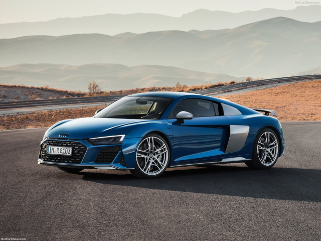 Audi R8 фото