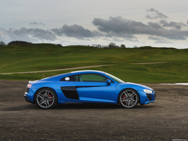 Audi R8 фото