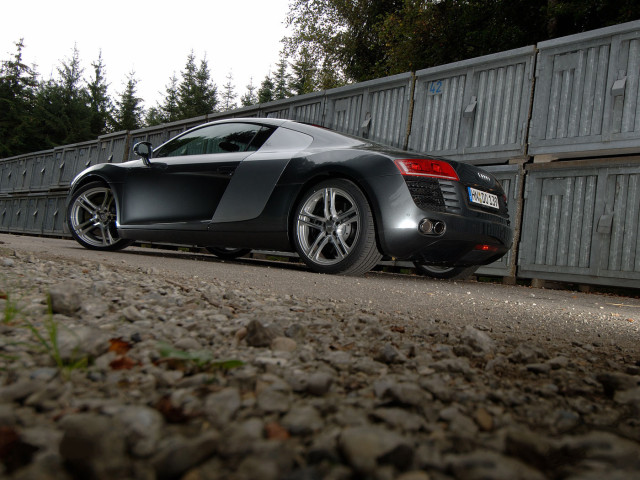 Audi R8 фото