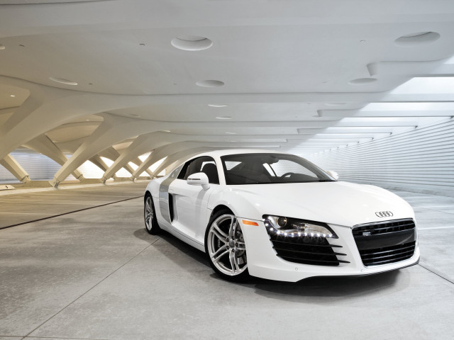 Audi R8 фото