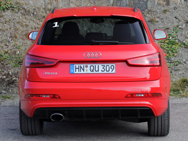 Audi RS Q3 фото