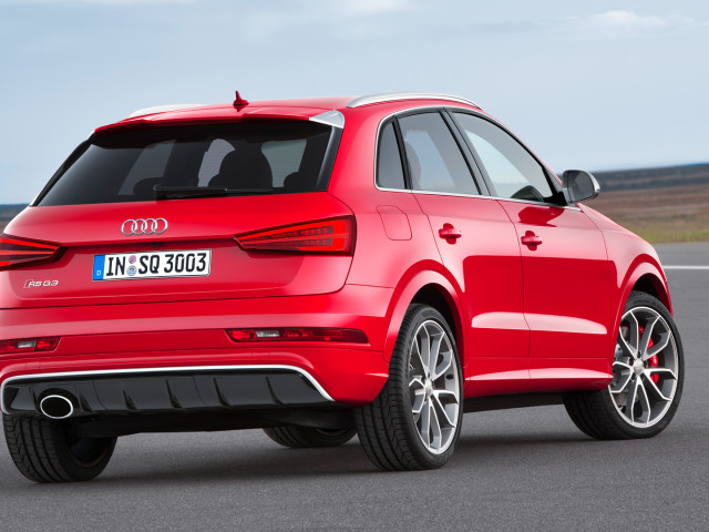 Audi RS Q3 фото