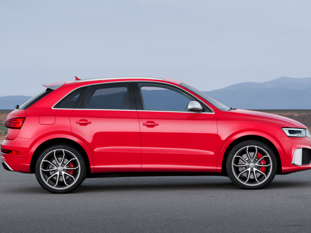 Audi RS Q3 фото