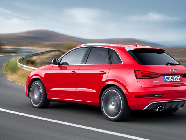 Audi RS Q3 фото