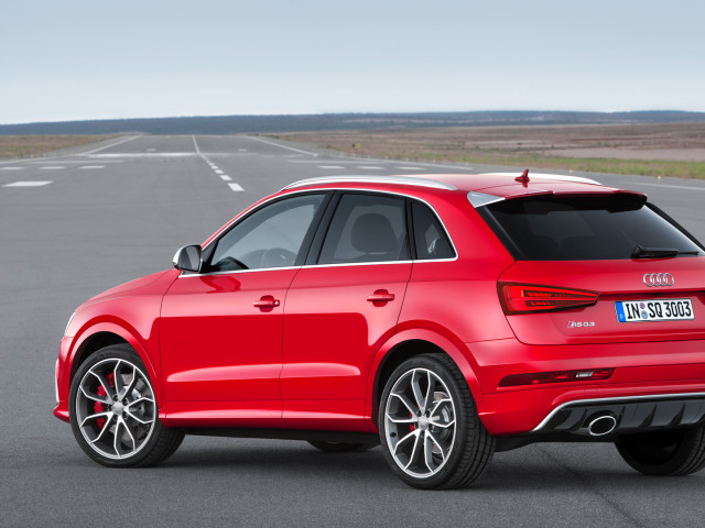 Audi RS Q3 фото