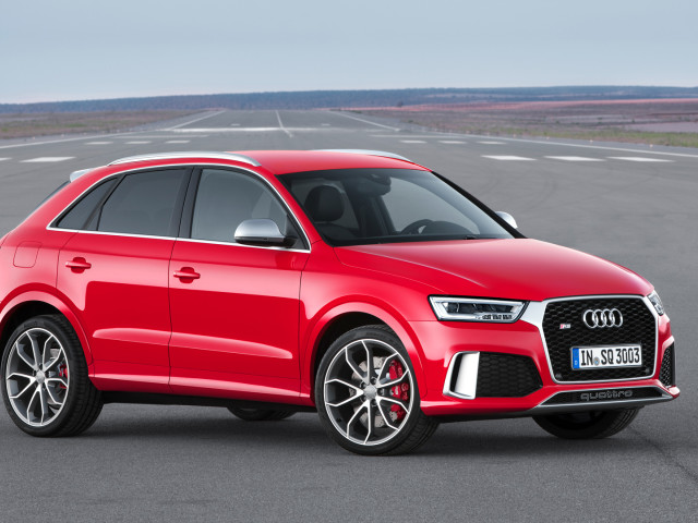 Audi RS Q3 фото