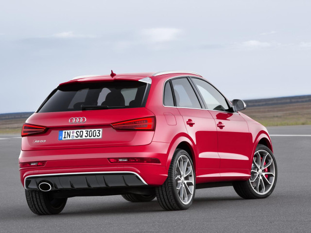 Audi RS Q3 фото