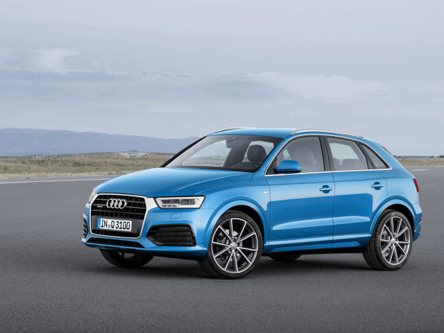 Audi RS Q3 фото