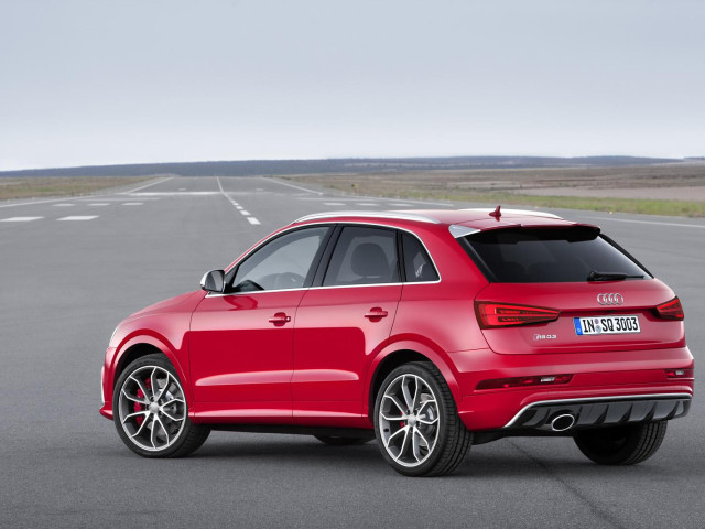 Audi RS Q3 фото