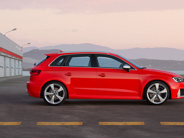 Audi RS3 Sportback фото