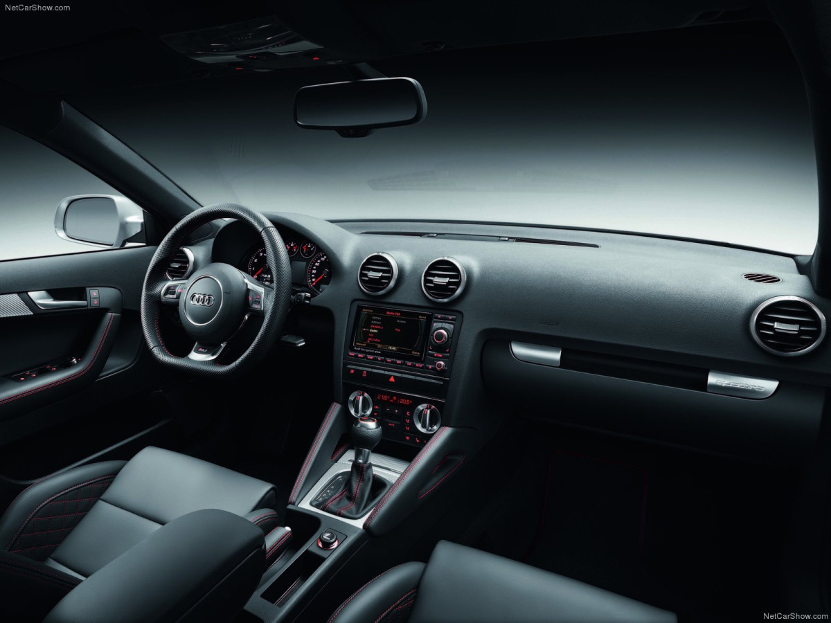 Audi RS3 Sportback фото 80064