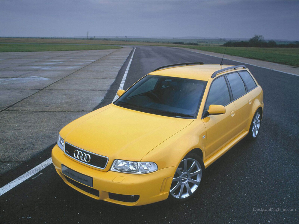 Audi RS4 Avant фото 14846