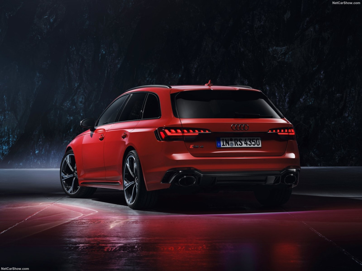 Audi RS4 Avant фото 203722