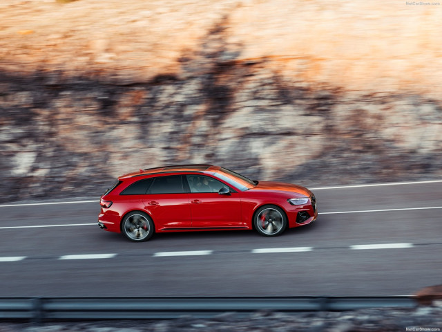 Audi RS4 Avant фото