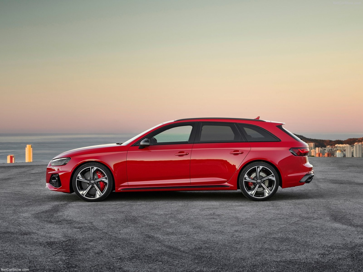 Audi RS4 Avant фото 203729