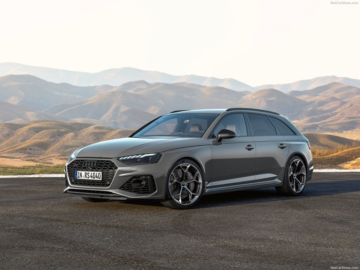 Audi RS4 Avant фото 209374