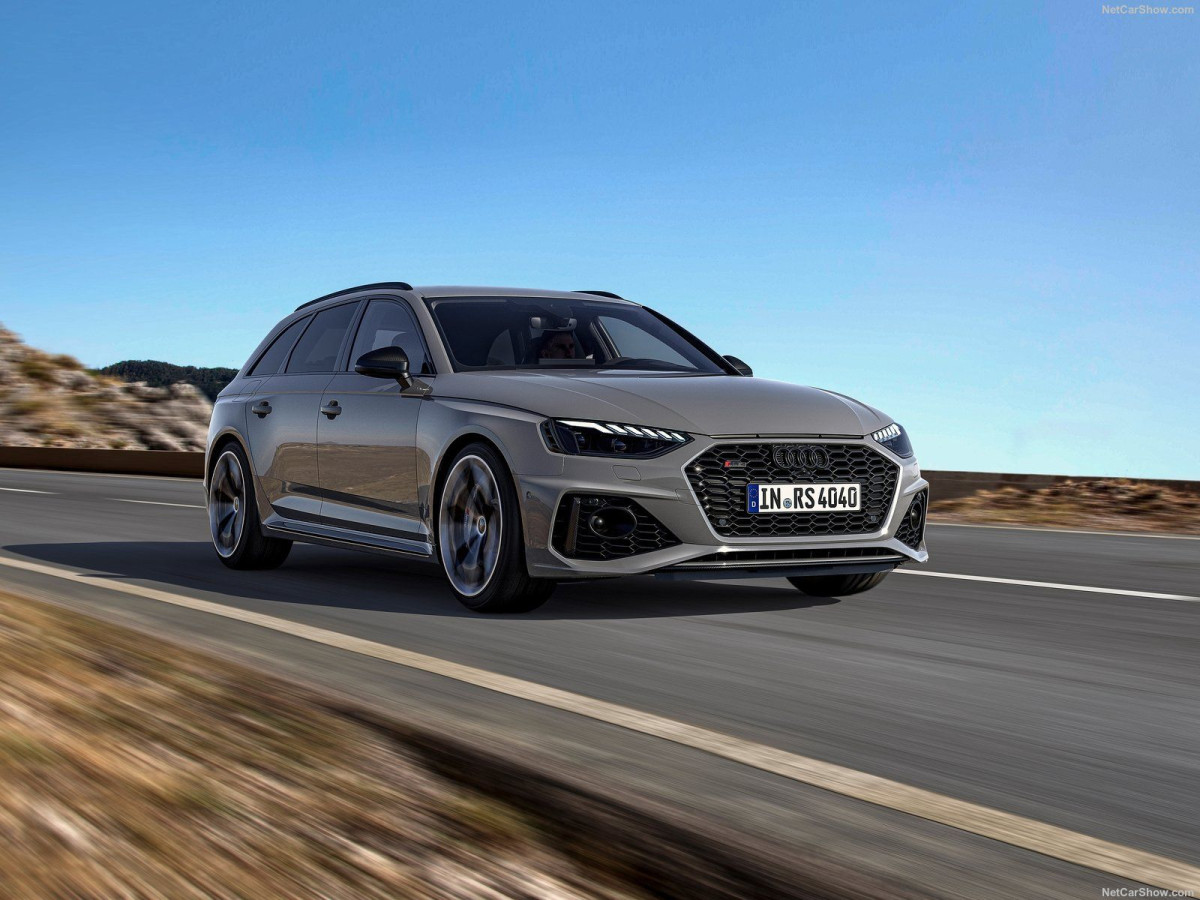 Audi RS4 Avant фото 209377