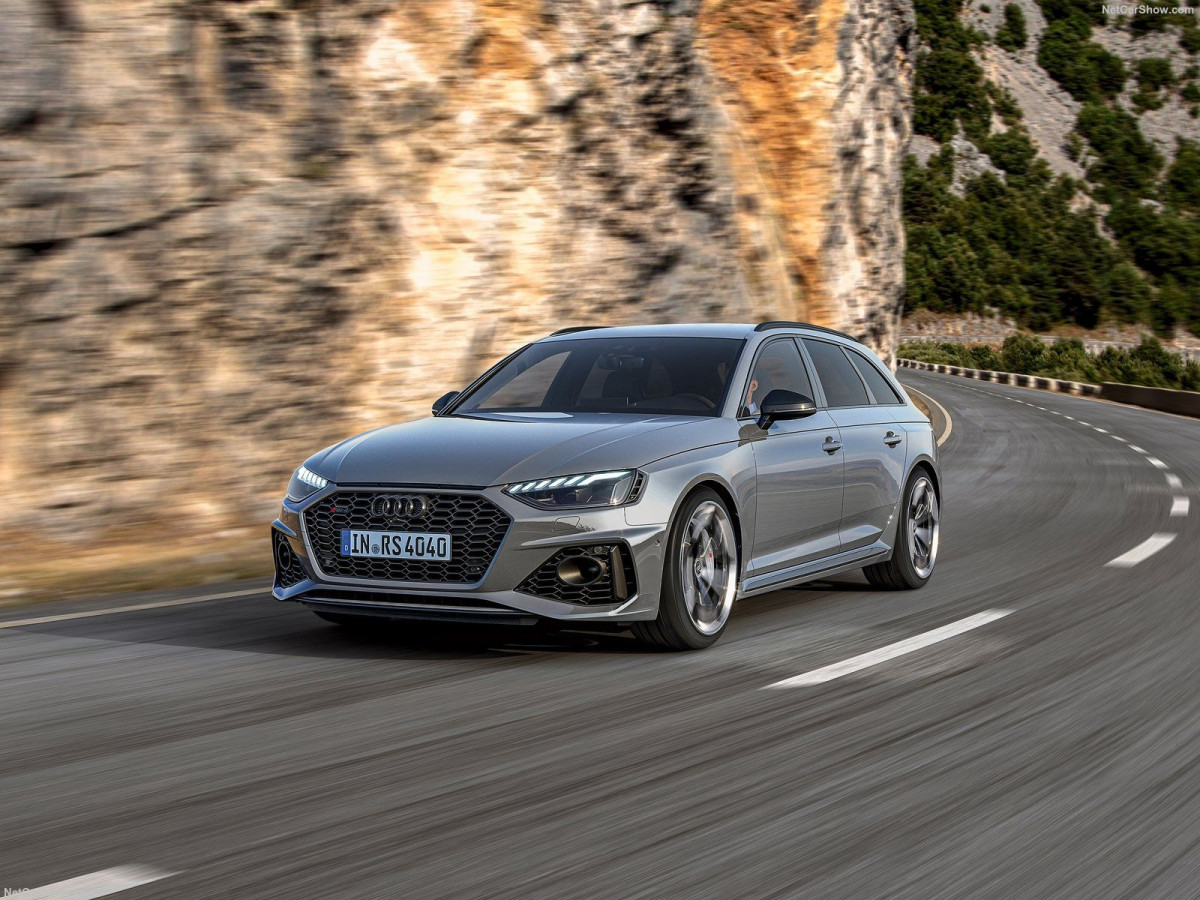 Audi RS4 Avant фото 209378